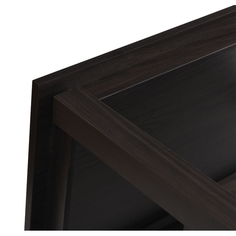 Table basse à 4 pieds avec rangement