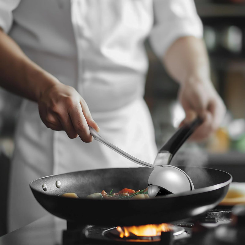 Ensemble d'ustensiles de cuisine 9 pièces en acier inoxydable avec poignées allongées et trous de suspension, Argent argent
