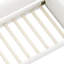 Lit simple au sol avec tête de lit et accoudoirs rembourrés, structure de lit en velours au design doux et sécuritaire, lit plateforme à profil bas avec côtés de protection, beige-129372134