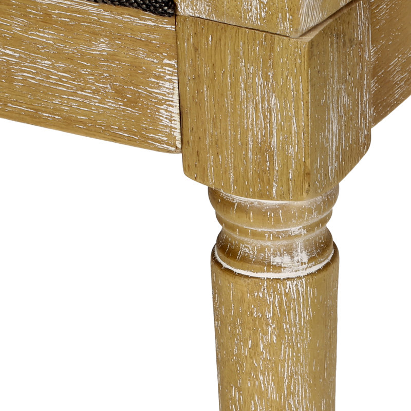 Cette chaise d'appoint exquise de style champêtre français est fabriquée en bois d'hévéa, alliant élégance, confort et fonctionnalité pour chaque maison.
