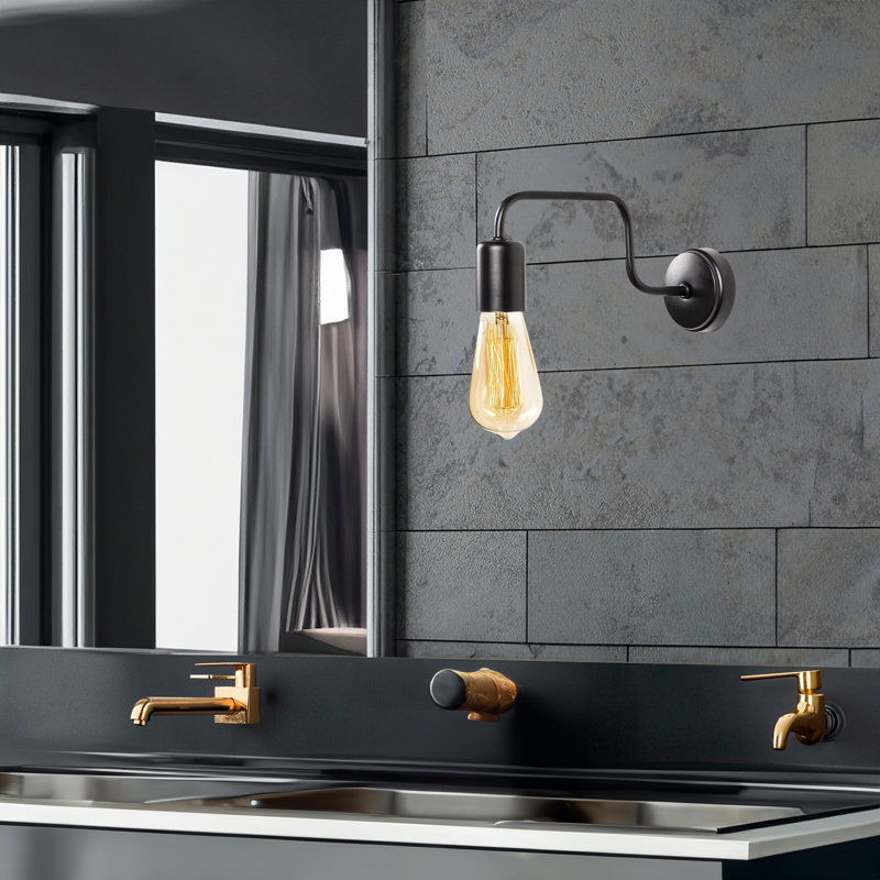 Soulier Armed Sconce, Black