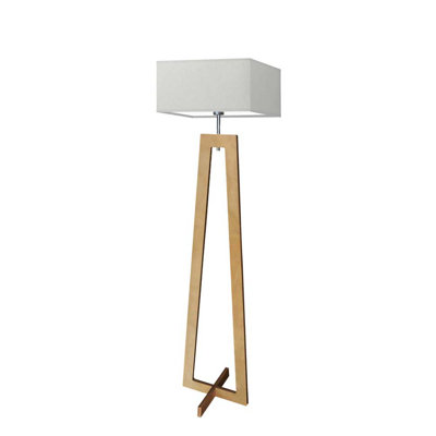 Tahoe 138cm Traditional Floor Lamp