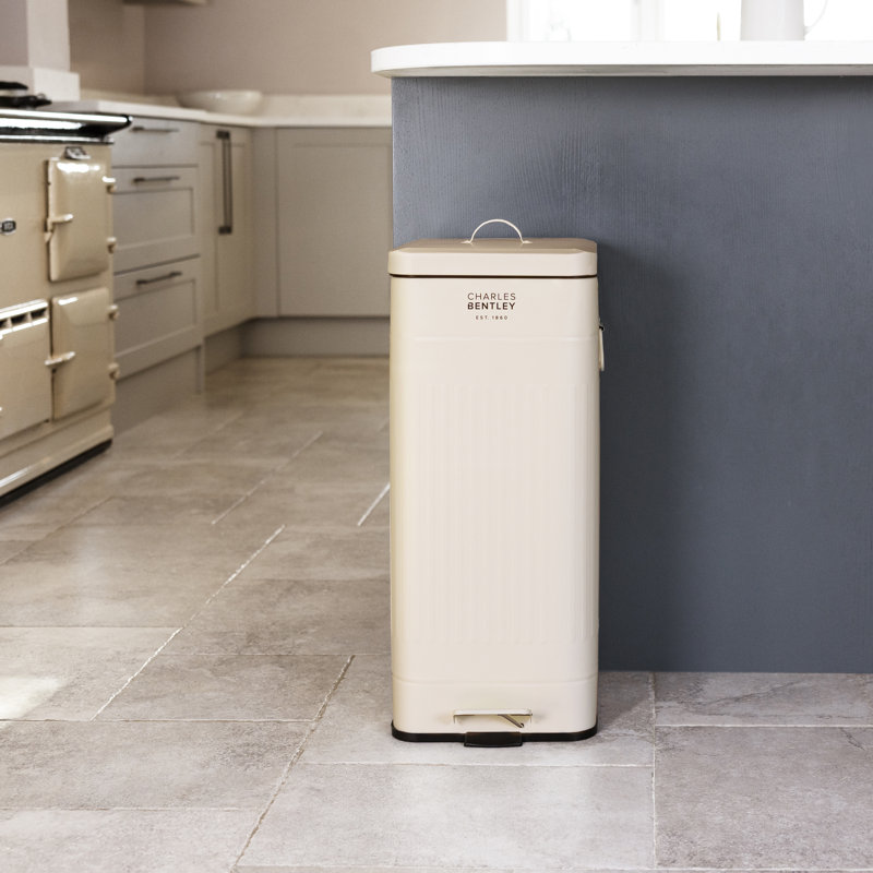 Retro Steel Step On Kitchen Trash Can - 30L, Cream