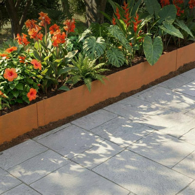 Ensemble de 6 bordures de paysage en acier galvanisé 40 * 8 pouces, bordure de jardin en métal flexible avec piquets martelés, séparateur de pelouse ondulé résistant aux intempéries pour parterres de fleurs et allées,