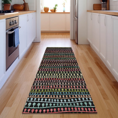 Tapis noir Prisco lavable à la machine de qualité supérieure