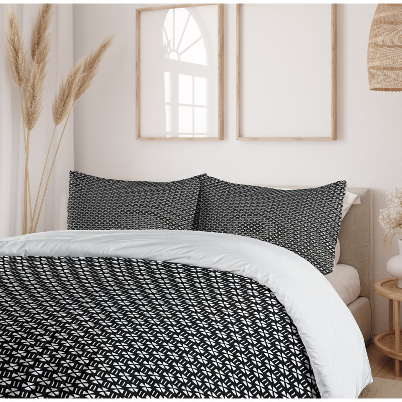 No Duvet Cover, California King Duvet Cover + 2 Standard Shams