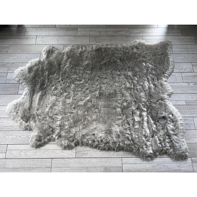 Tapis gris à poils longs Mar Vista, Nouveauté 5 pi 6 po x 6 pi 6 po