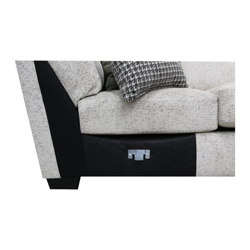 Quantaya Upholstered Ottoman