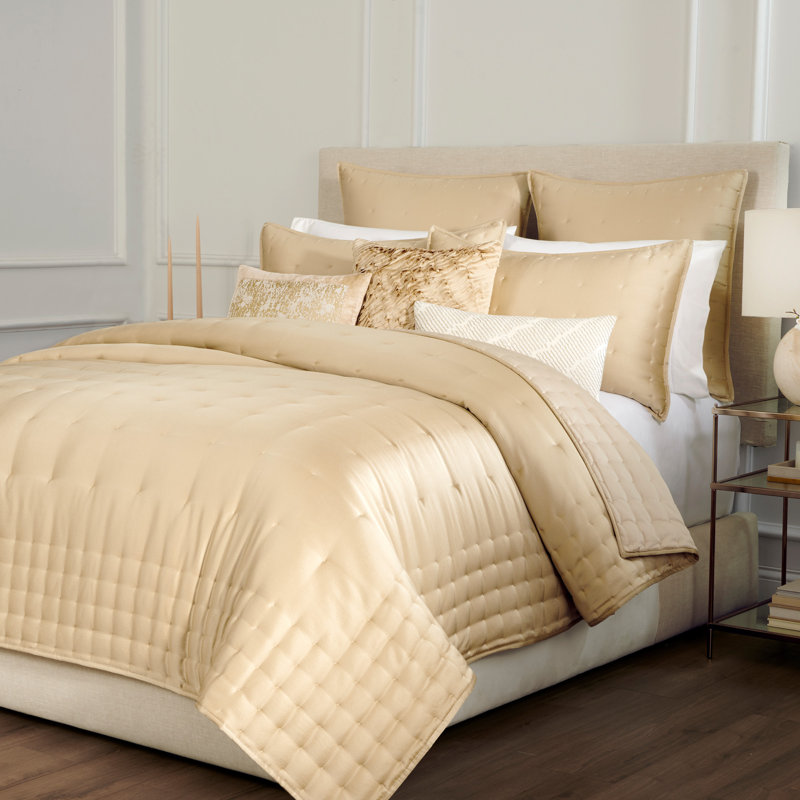 Donna Karan Hammered Silk Full/Queen Quilt Gold, King Quilt, Gold