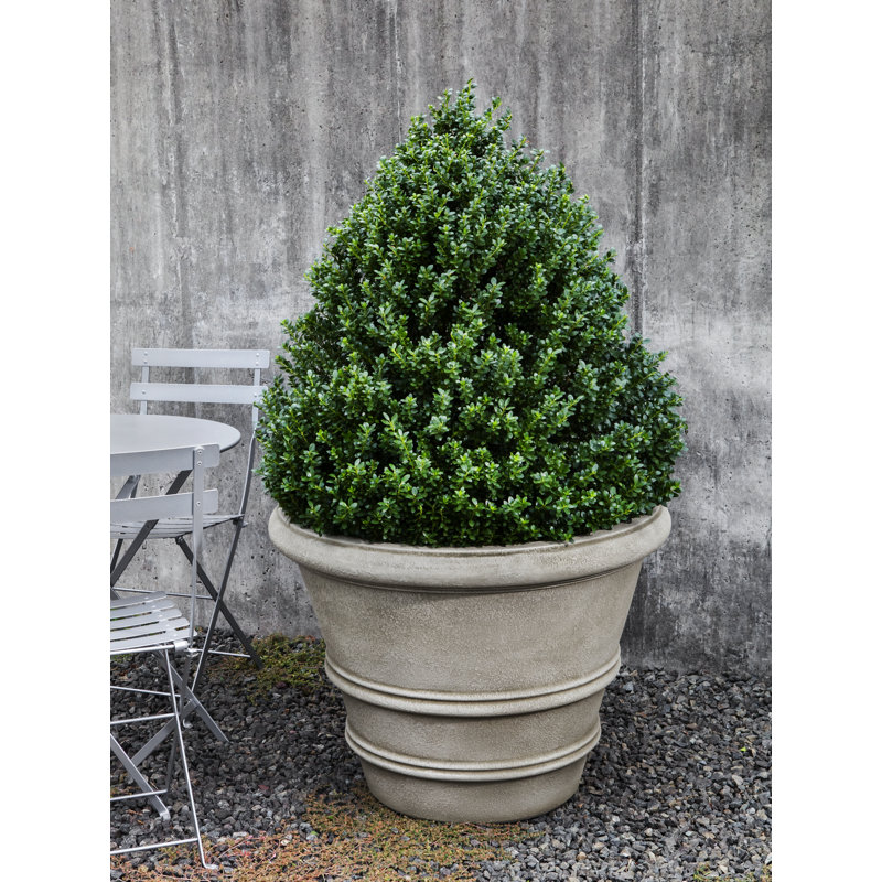 Pot de fleurs laminé en pierre moulé classic Mclellan, Travertin, H 32 po x l 40 po x P 40 po