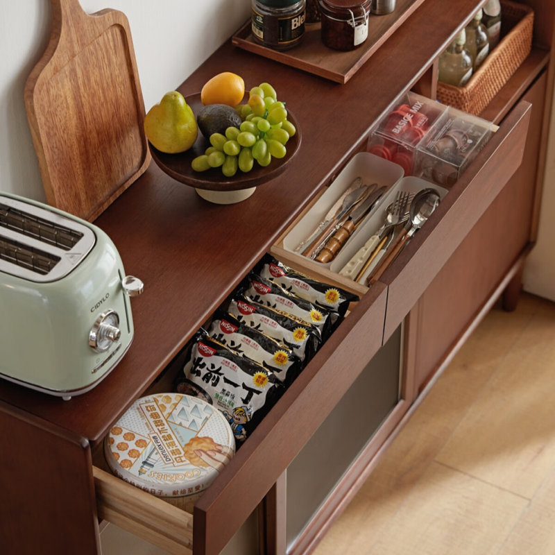Buffet simple et petit, Noyer, H 38,58 po x l 47,24 po x P 11,81 po