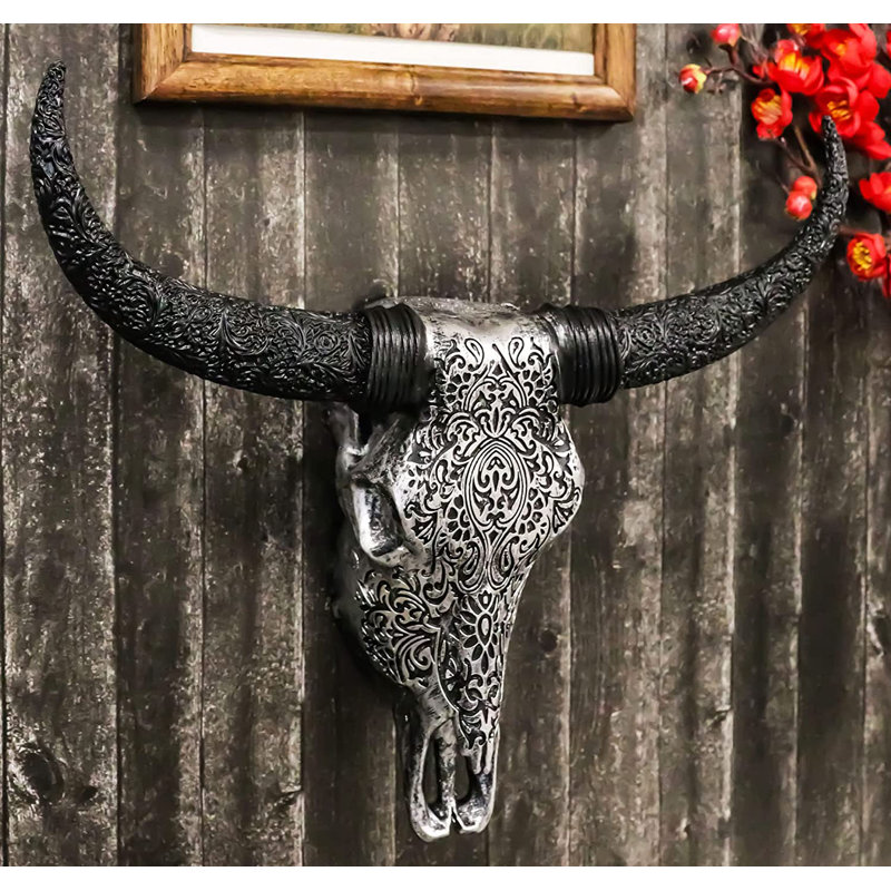 Jevette Animals Bust