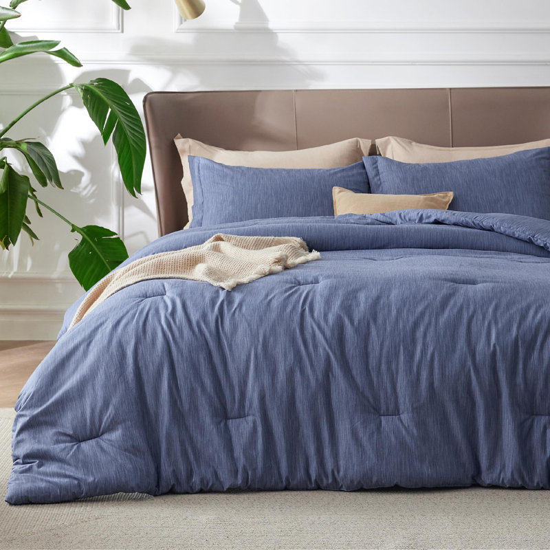 Bedsure Cationic Dyed Printed Comforter Set, Infinity Blue, Twin Comforter + 1 Twin Sham