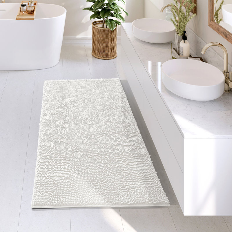 Tapis pour salle de bain en chenille ultra absorbant Kalyce, L 26 po x L 44 po, Blanc