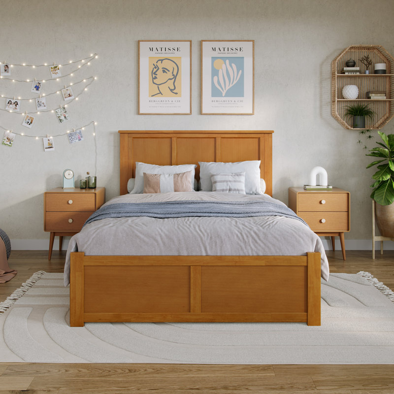 Maud Solid Wood Platform Bed with Footboard & Full Trundle, Light Toffee
