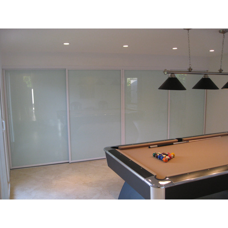 Garde-robe coulissant 4 panneaux en verre laiteux, 120 po x 96 po, Blanc, 4