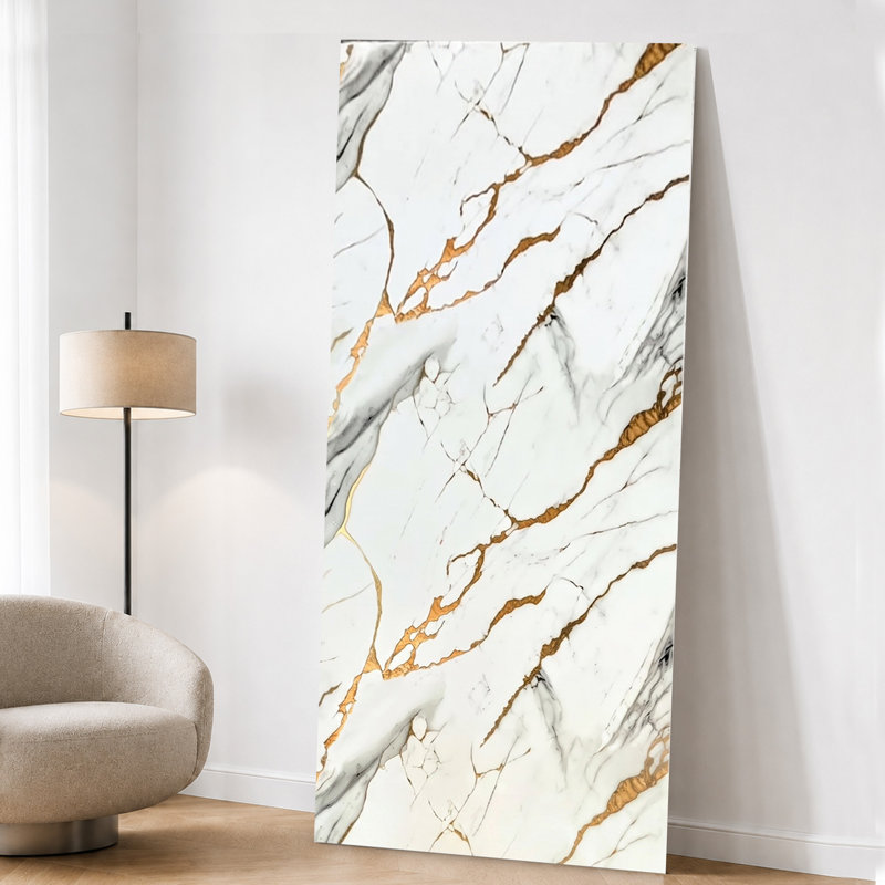 Panneau mural Falkirk Irvine III 4 pi x 9 pi en marbre UV blanc brillant or gris (paquet de 2), Blanc, gris, veines dorées