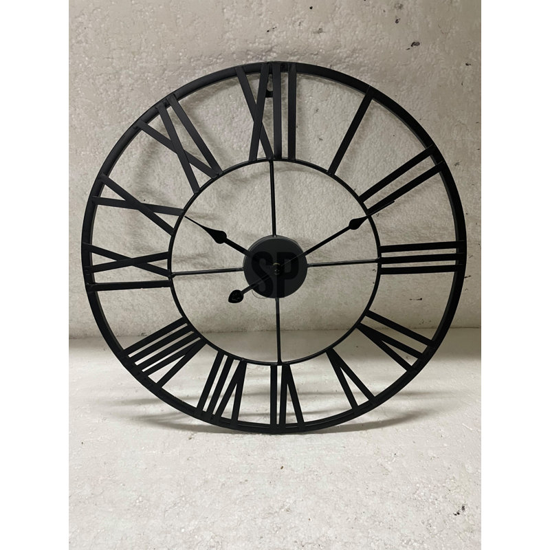 Aaliegha Metal Wall Clock