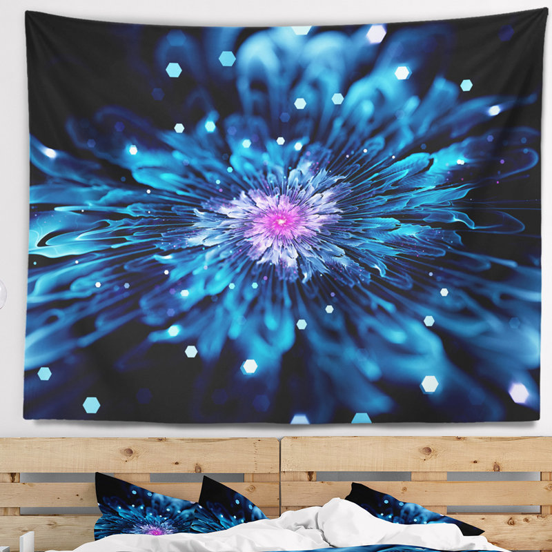 Tapisserie fleur bleue fractale avec particules brillantes, H 32 po x l 39 po