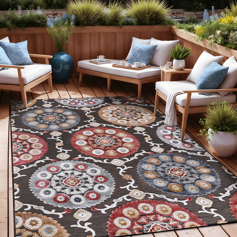 Chartier Brown/Red/Gray Indoor/Outdoor Rug, Rectangle 5' x 7'