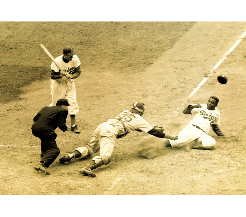 Jackie Robinson, maison de vol, 15 mai 1952 IMA-U275, 13'' H x 18'' W
