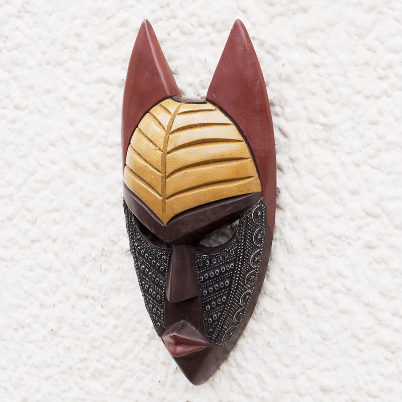 Sculpture ancestrale de masque de chauve-souris africain
