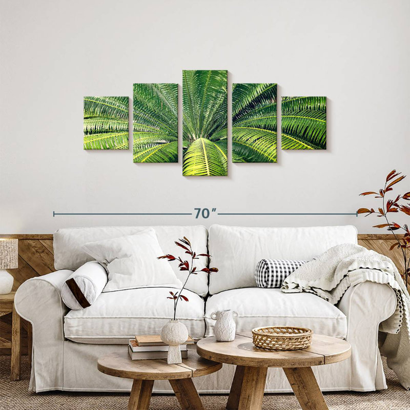 Palmier envahi, H 24 po x l 55 po
