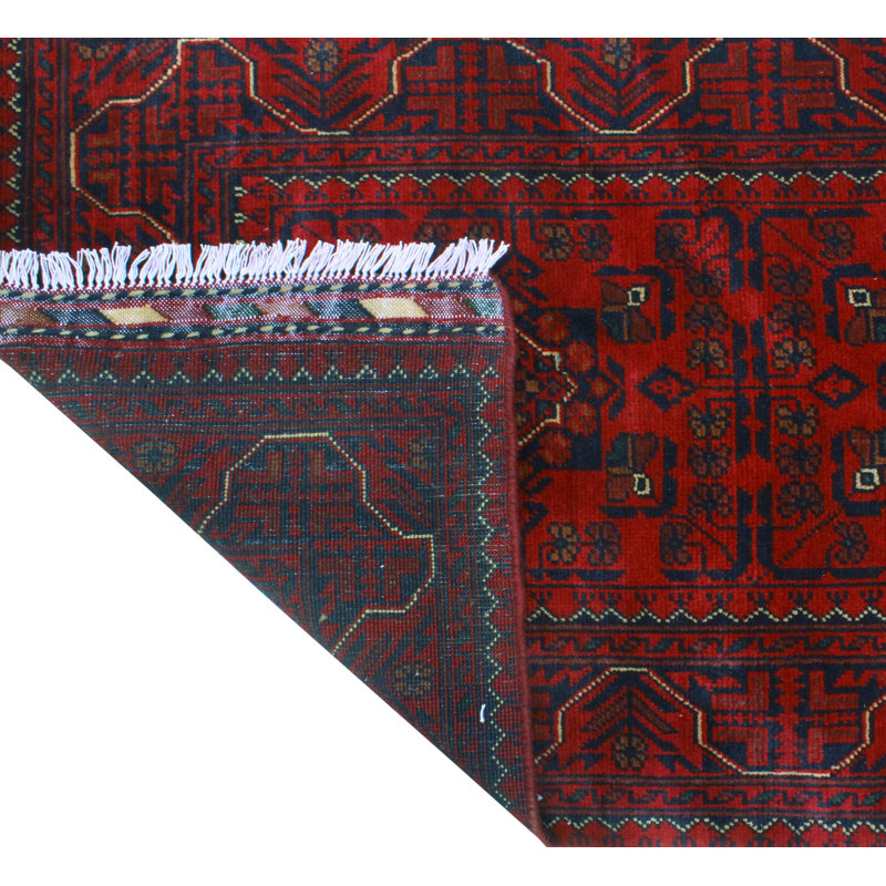 Khyle Rehoie Red Runner