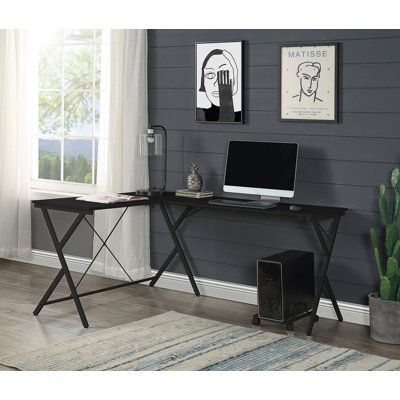 Bureau d'ordinateur de coin
