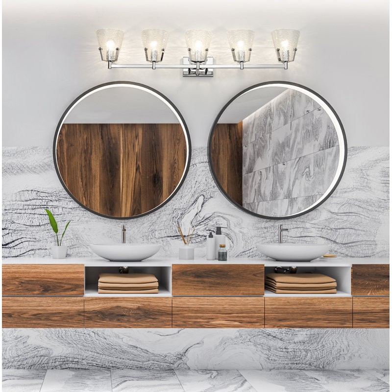 Éclairage pour meuble-lavabo à 5 lumières Baines, Chrome