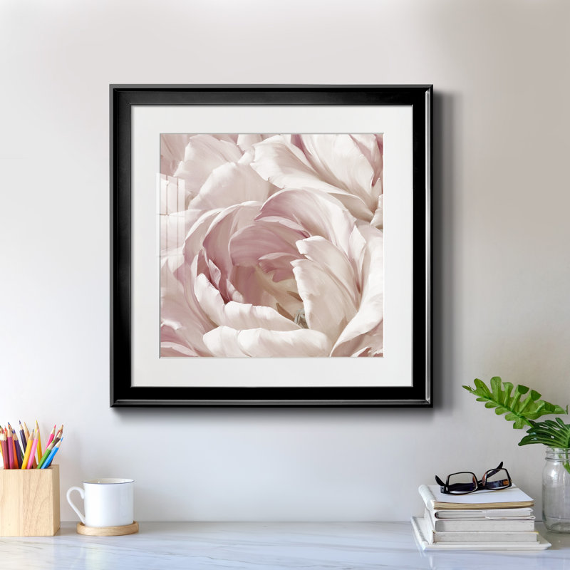 Intime Blush II - cadre photo, reproduction d'art sur papier, Cadre noir, H 26,5 po x l 26,5 po x P 1,5 po