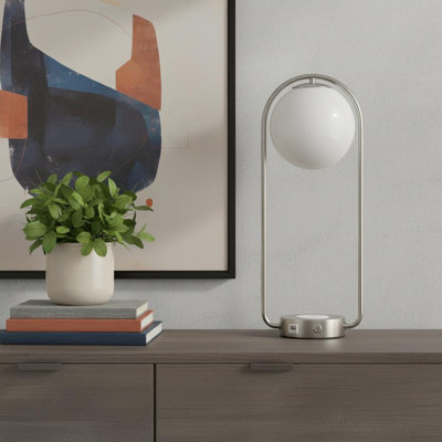 Amorina Metal USB Table Lamp