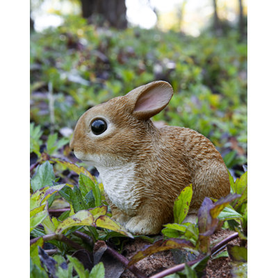 Statue de lapin assis
