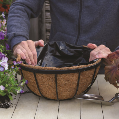 Aelyn Hanging Basket