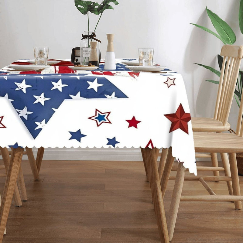 Nappe drapée festonnée avec drapeaux en forme d'étoile, 60 x 120 po, dîner des Fêtes et fête en plein air