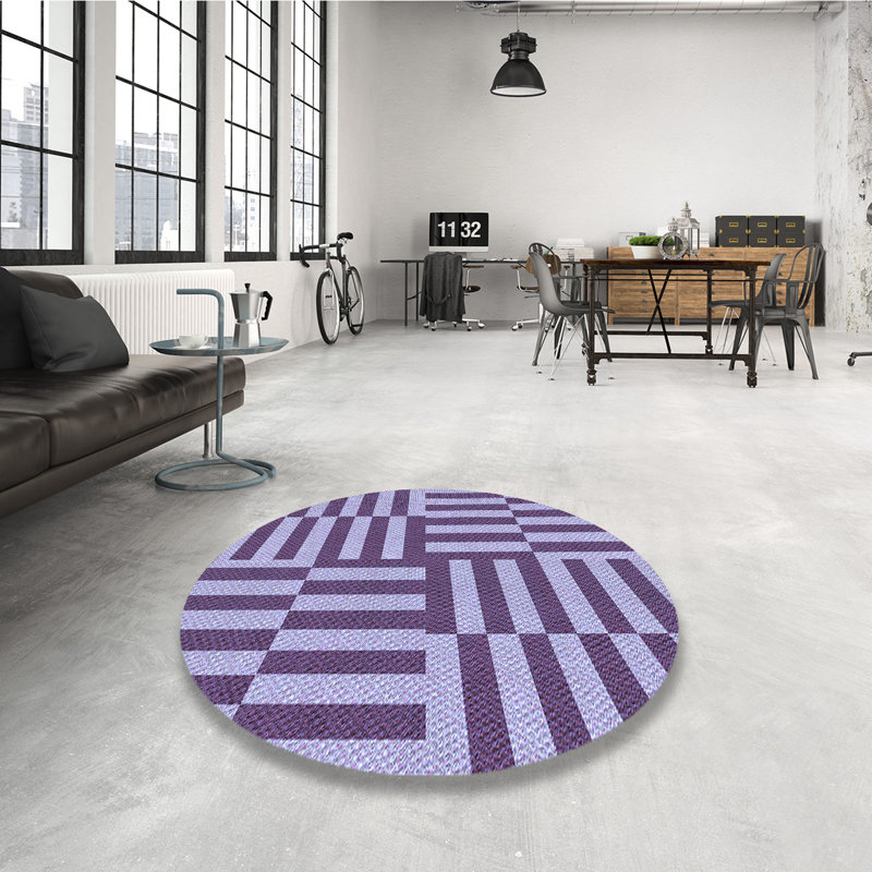 Indoor Rug, Round 3'