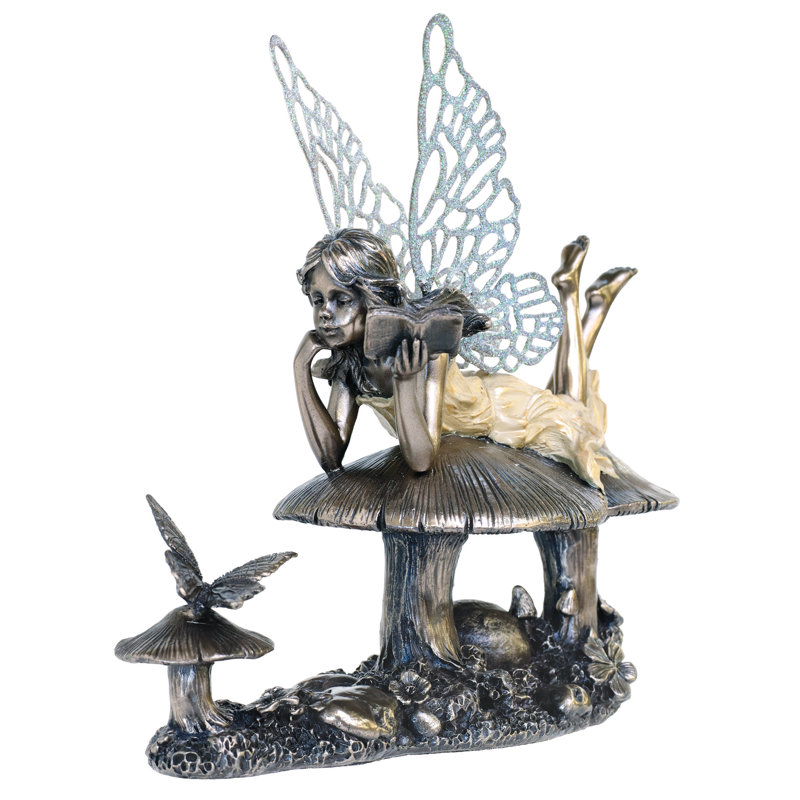 Dunstable People Figurines & Sculptures