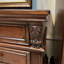 Armoire d'appoint en bois massif brun noisette