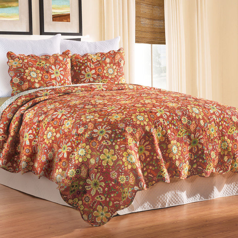 Featherste Cotton Floral Quilt, Full/Queen Quilt + 2 Shams