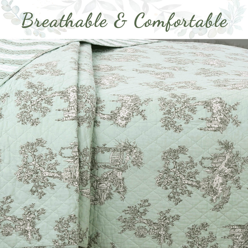 Mint Green and White Cotton Reversible Queen Quilt Set