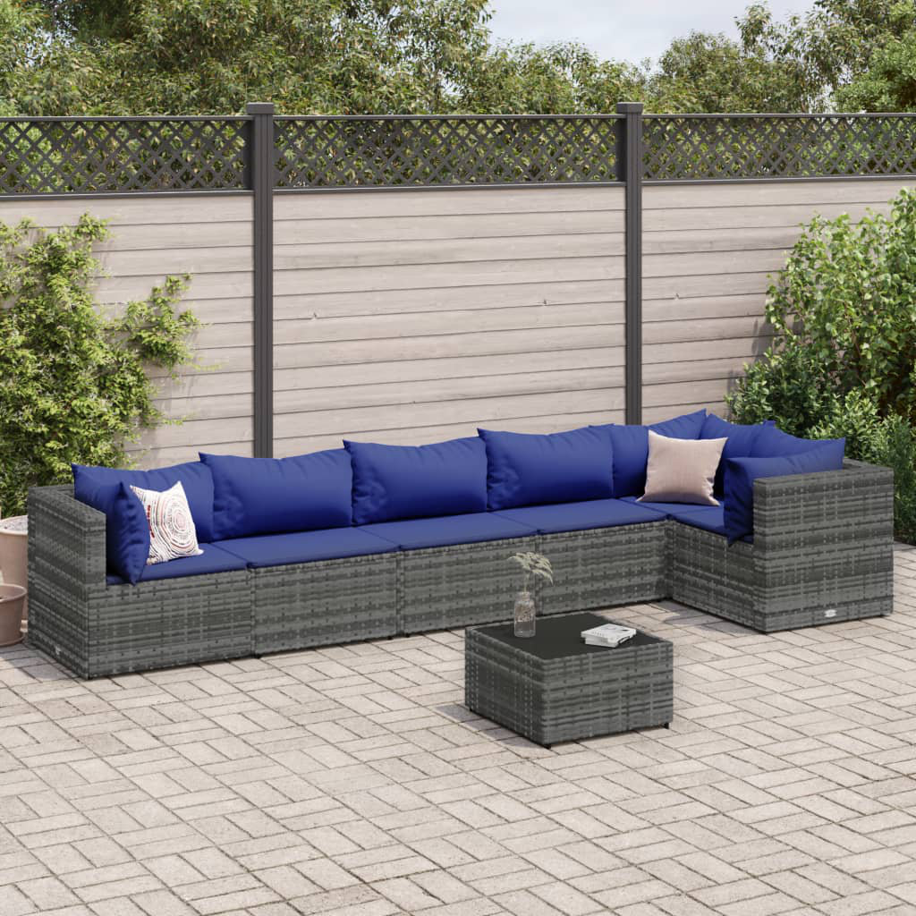 Gartensofa mit Kissen