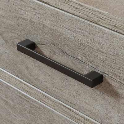 Bureau en L au fini brun, design minimaliste pour un travail concentré, grand plateau pour ordinateur portable et agenda, idéal pour les petits espaces à domicile, finition chêne blanc, style moderne, tiroir à glissières fluides.
