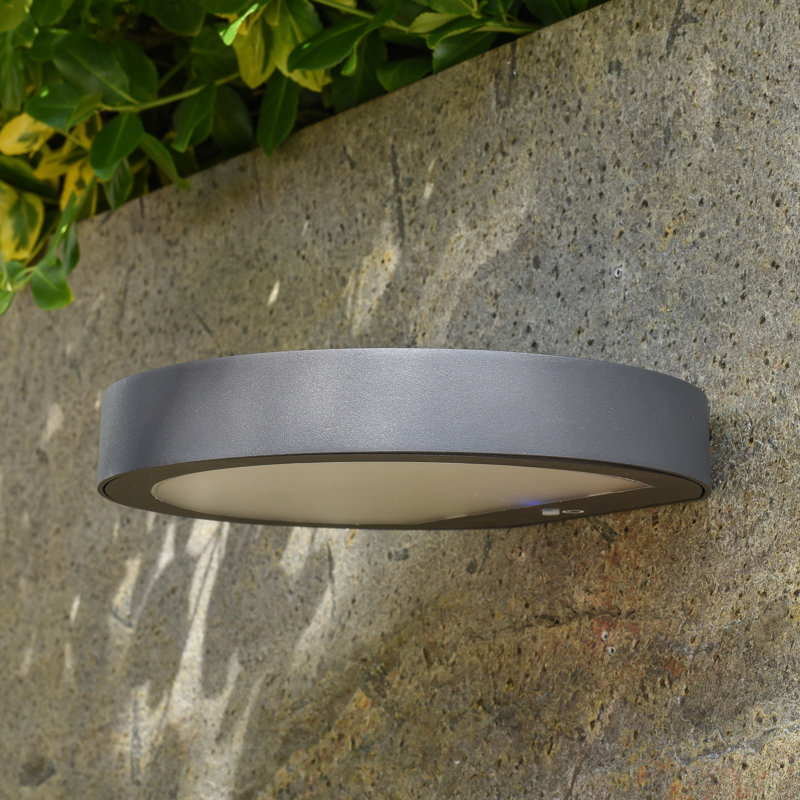 3cm H Solar Powered Integrated LED Outdoor Sconce