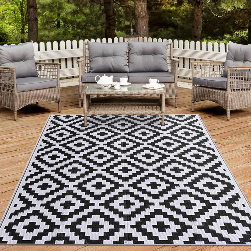 Tapis de camping en plastique noir et blanc, Rectangle de 5 pi x 8 pi