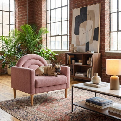 Chaise d'appoint rembourrée en lin avec dossier d'inspiration arc-en-ciel et pieds en bois, rose