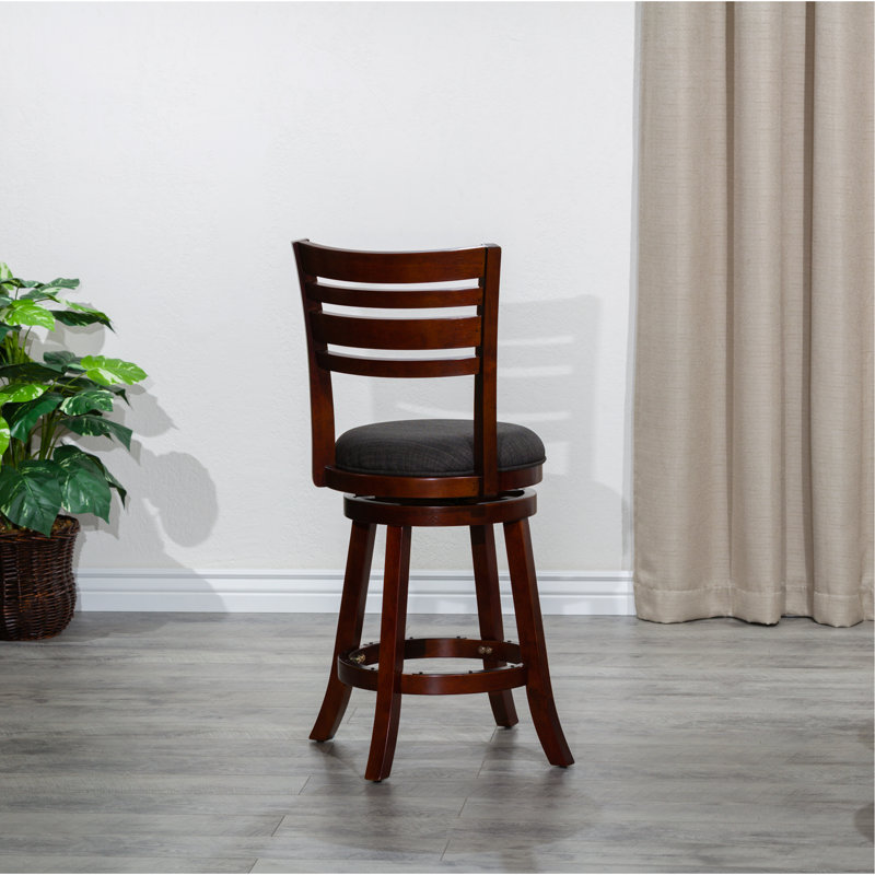 Tabouret pivotant à dossier à lattes de 24 po de hauteur comptoir, finition cerisier, siège en tissu gris anthracite