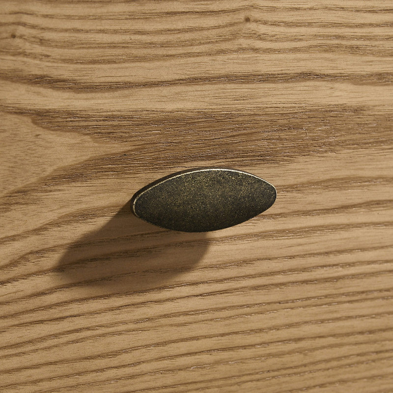 2 tables de chevet avec finition en bois de frêne et rebords arrondis pour chambre double