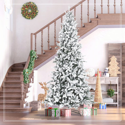 Arbre de Noël artificiel enneigé 9 pi