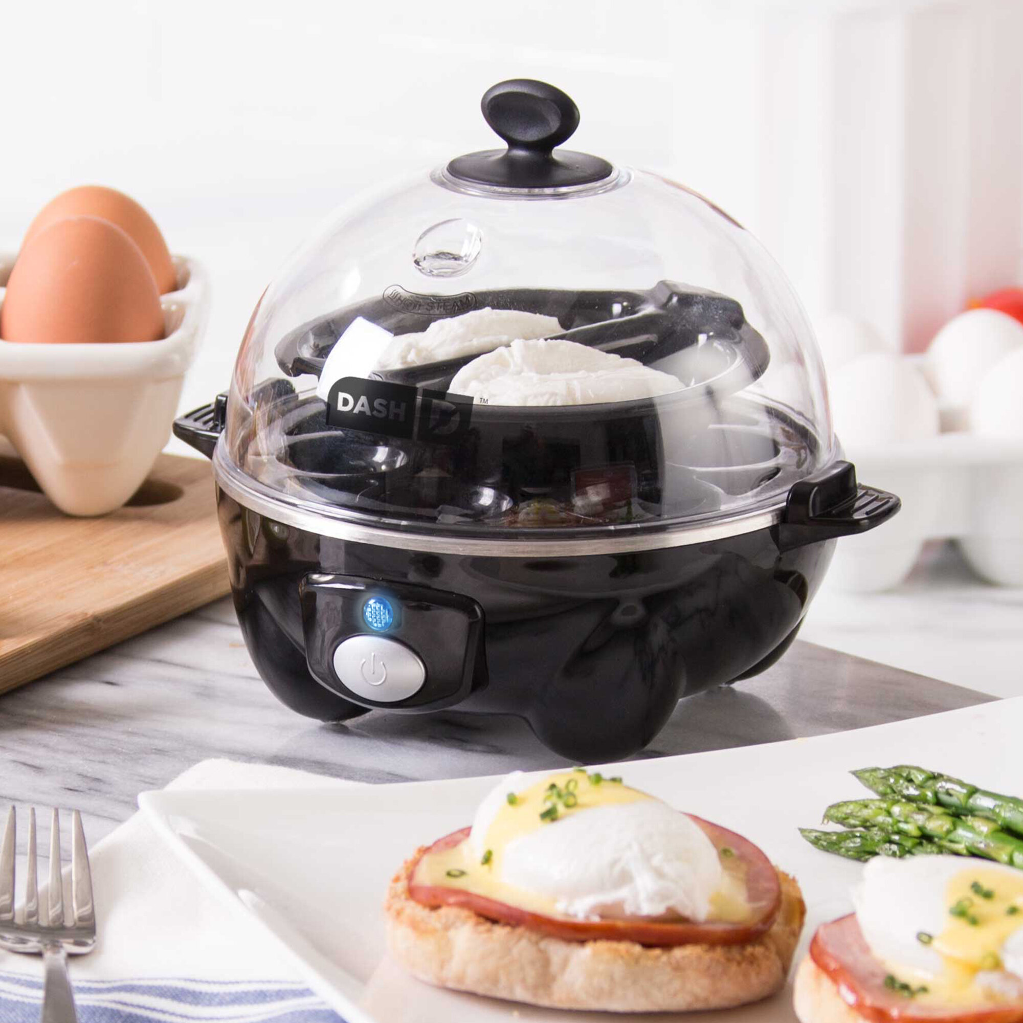  DASH Rapid Egg Cooker: 6 Egg Capacity Electric Egg Cooker for  Hard Boiled Eggs, Poached Eggs, Scrambled Eggs, or Omelets with Auto Shut  Off Feature - White (DEC005WH): Electric Egg Cookers