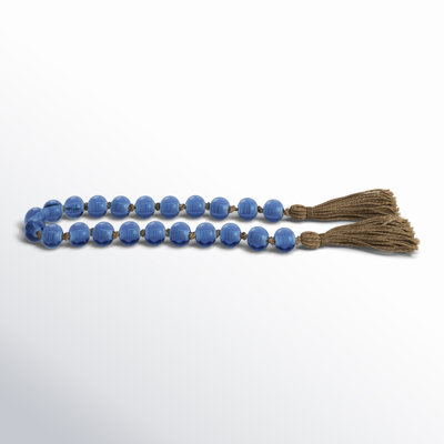 Ailey Novelty Garland